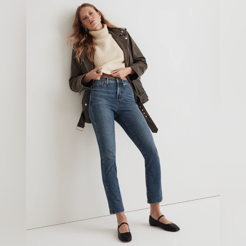 Madewell Stovepipe Jean Size 25 W with magic pockets Blue Denim Stretchy